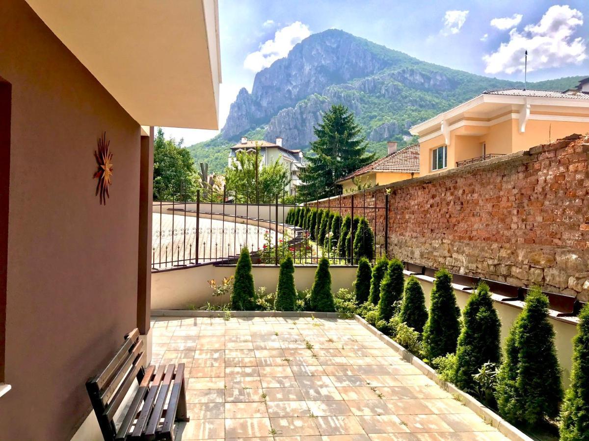 Comfort Luxury Apartments Vratsa Exterior photo